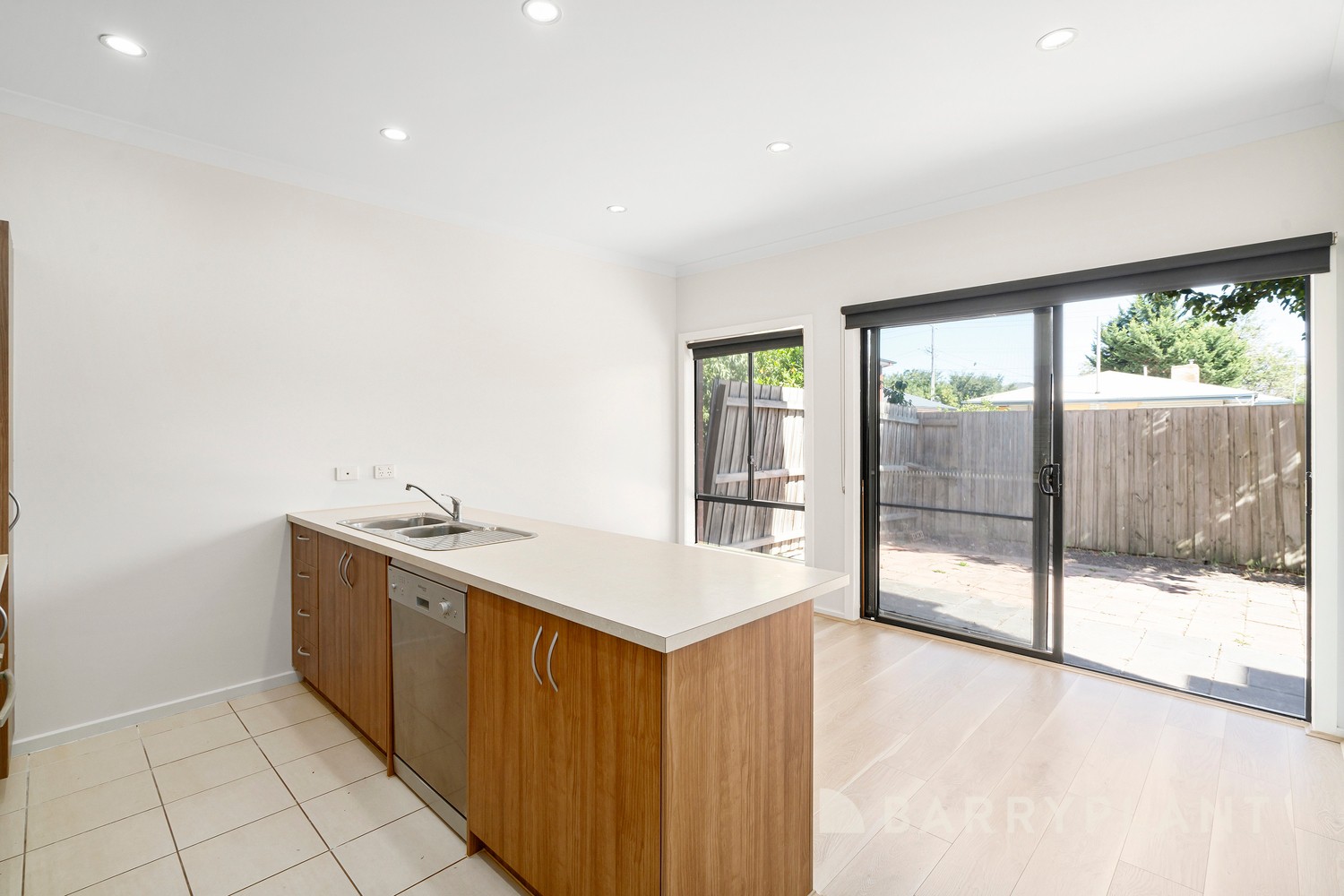 56 Lawn Crescent, Braybrook, VIC 3019 - Thumbnail 2 - 27/06/2024