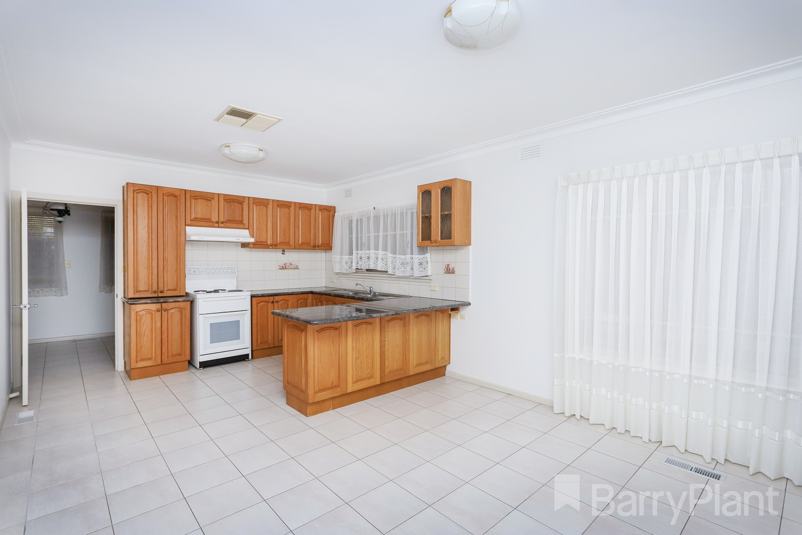 56 Murray Street, Sunshine West, VIC 3020, Sunshine West - Thumbnail 6