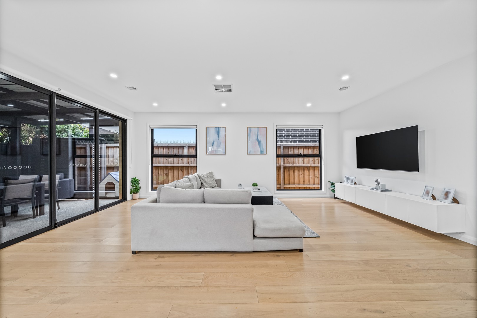56 Royale Drive, Fraser Rise, VIC 3336, Fraser Rise - Thumbnail 7