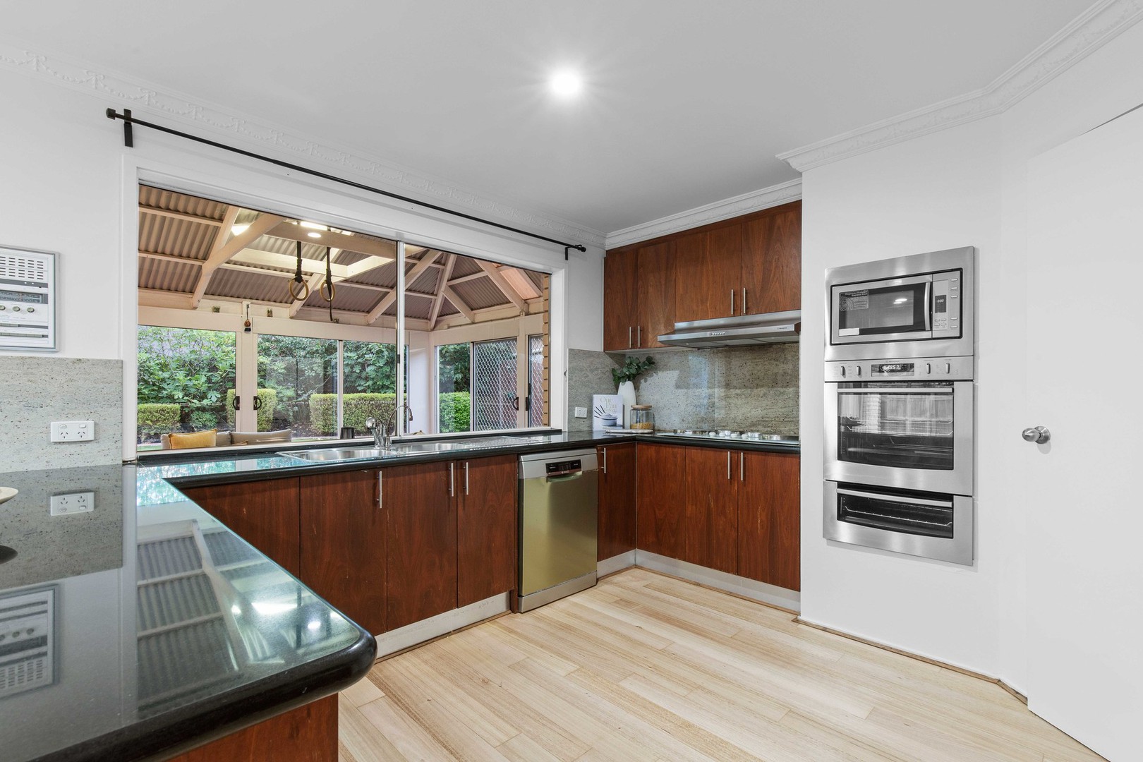 56 Salamander Drive, Taylors Lakes, VIC 3038, Taylors Lakes - Thumbnail 5