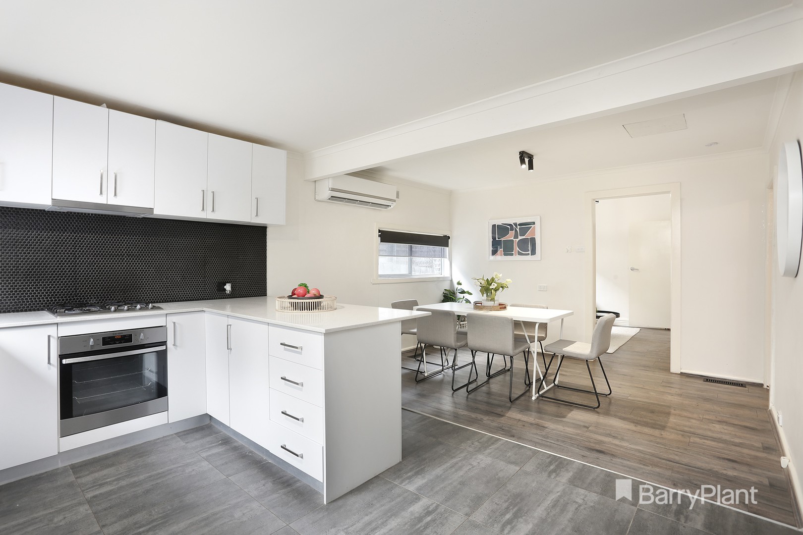 56 Shamrock Street, Brunswick West, VIC 3055, Brunswick West - Thumbnail 4