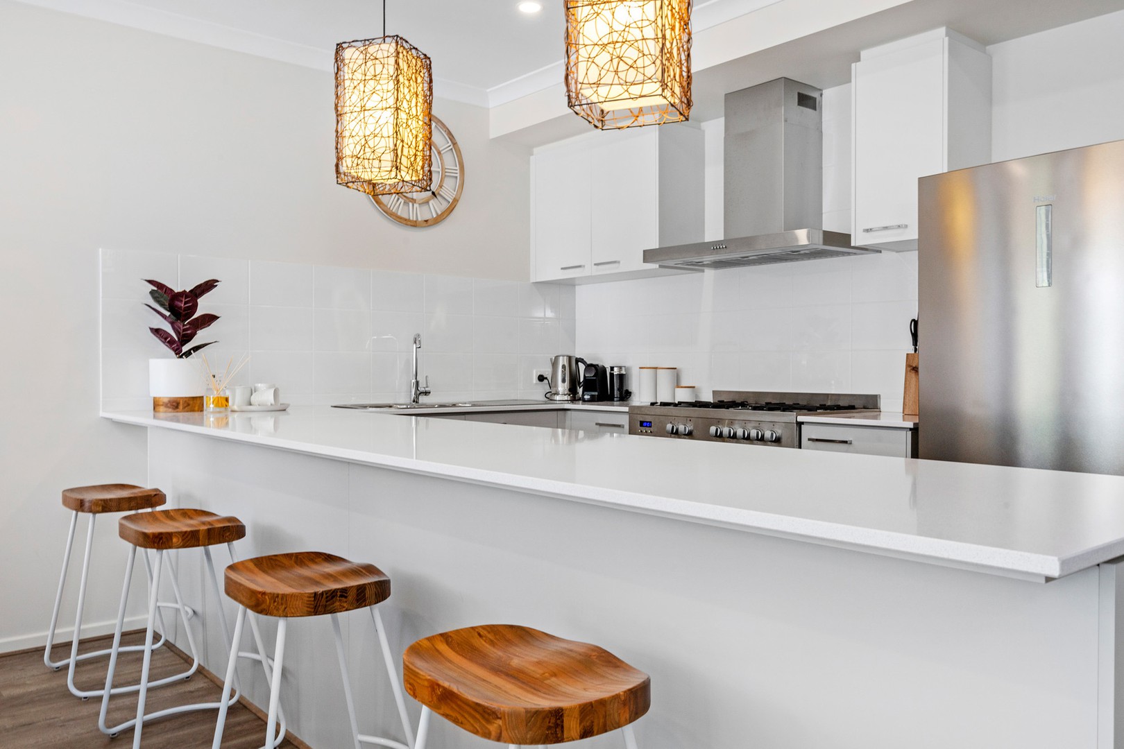56 Sixth Avenue, Rosebud, VIC 3939, Rosebud - Thumbnail 2