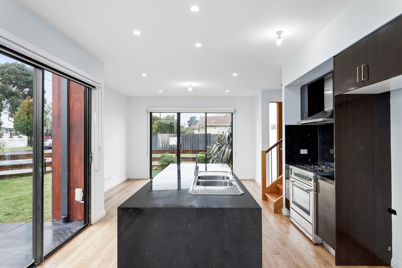 56 Suffolk Road, Sunshine North, VIC 3020, Sunshine North - Thumbnail 2