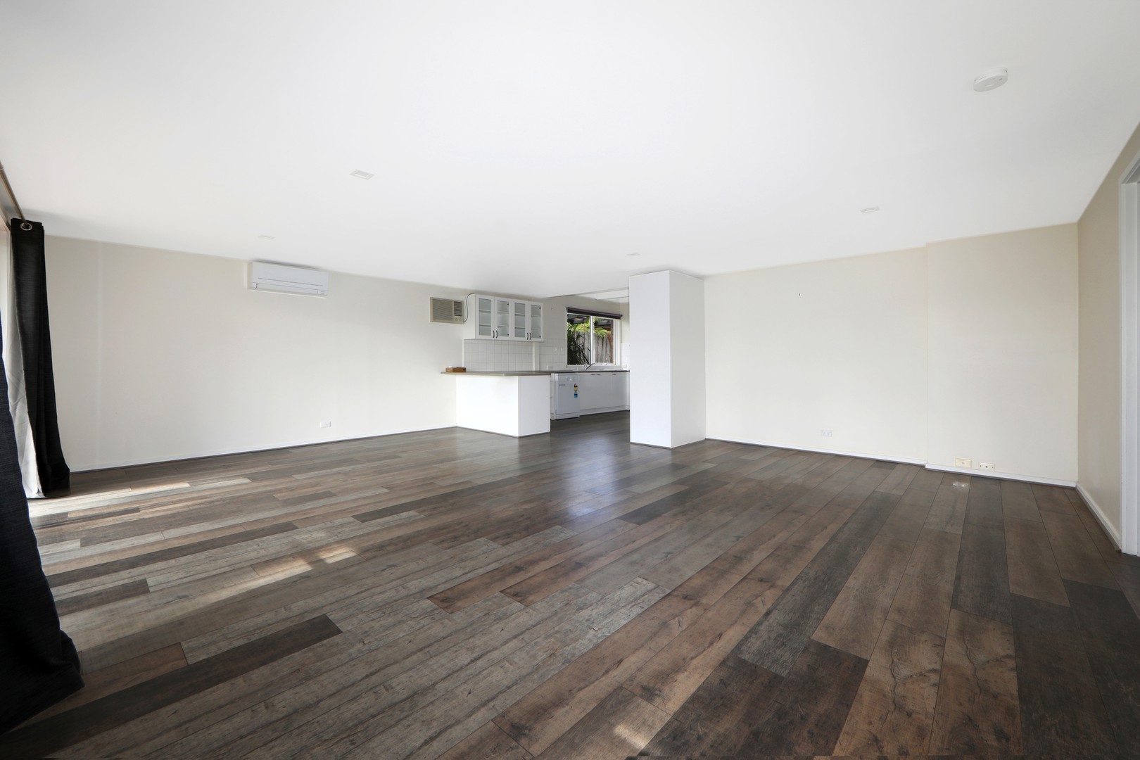56 Willow Avenue, Rowville, VIC 3178 - Thumbnail 2 - 03/08/2026