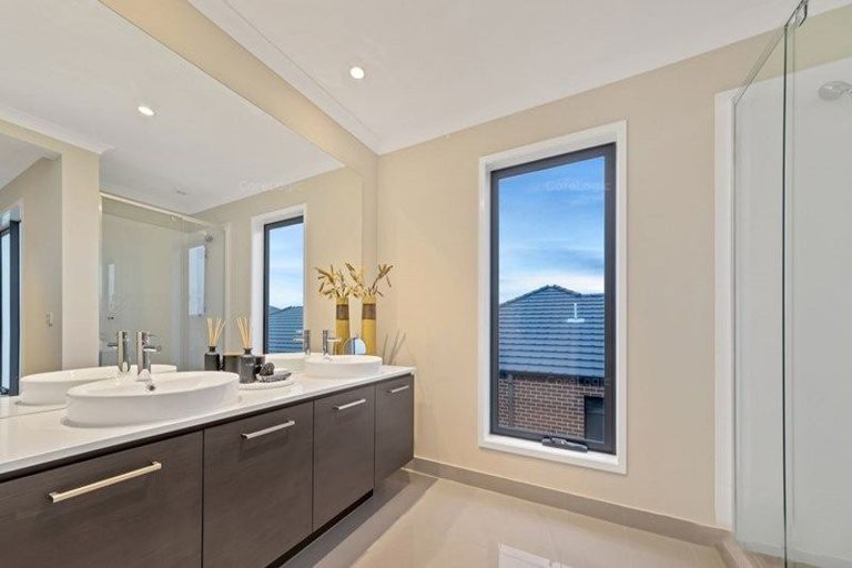 562 Grand Boulevard, Craigieburn, VIC 3064, Craigieburn - Thumbnail 6
