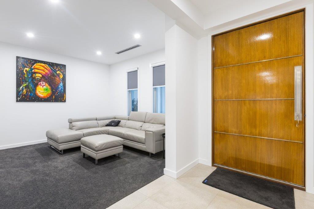 569 Walnut Avenue, Mildura, VIC 3500 - Thumbnail 2 - 04/05/2026