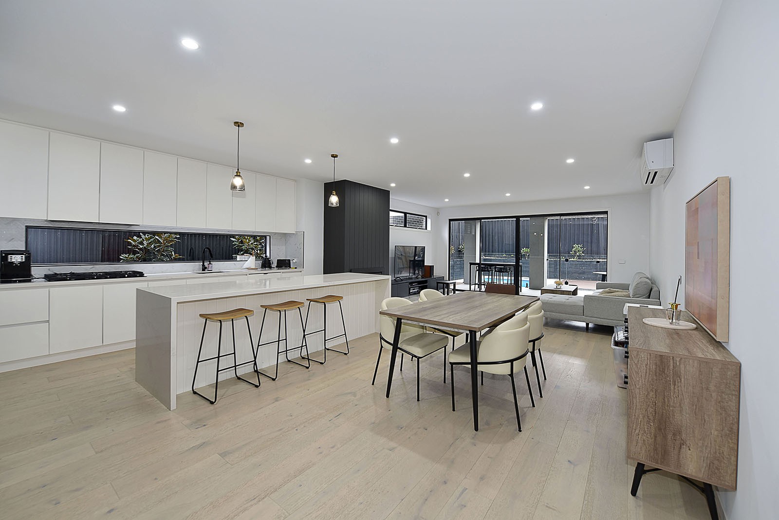 56A Haldane Rd, Niddrie, VIC 3042 - Thumbnail 1 - 11/06/2024