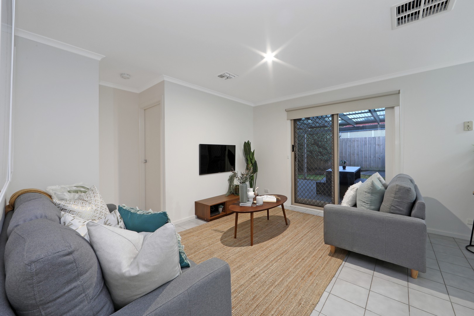 57 Allora Avenue, Ferntree Gully, VIC 3156, Ferntree Gully - Thumbnail 6