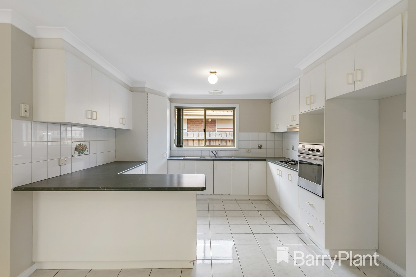 57 Bellbridge Drive, Hoppers Crossing, VIC 3029, Hoppers Crossing - Thumbnail 6