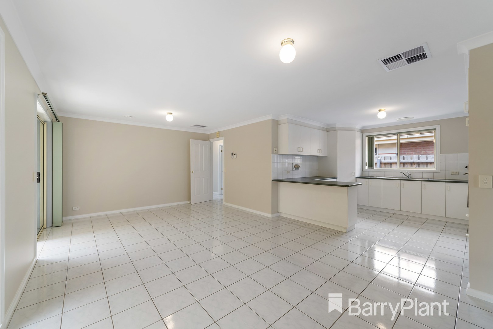 57 Bellbridge Drive, Hoppers Crossing, VIC 3029, Hoppers Crossing - Thumbnail 8