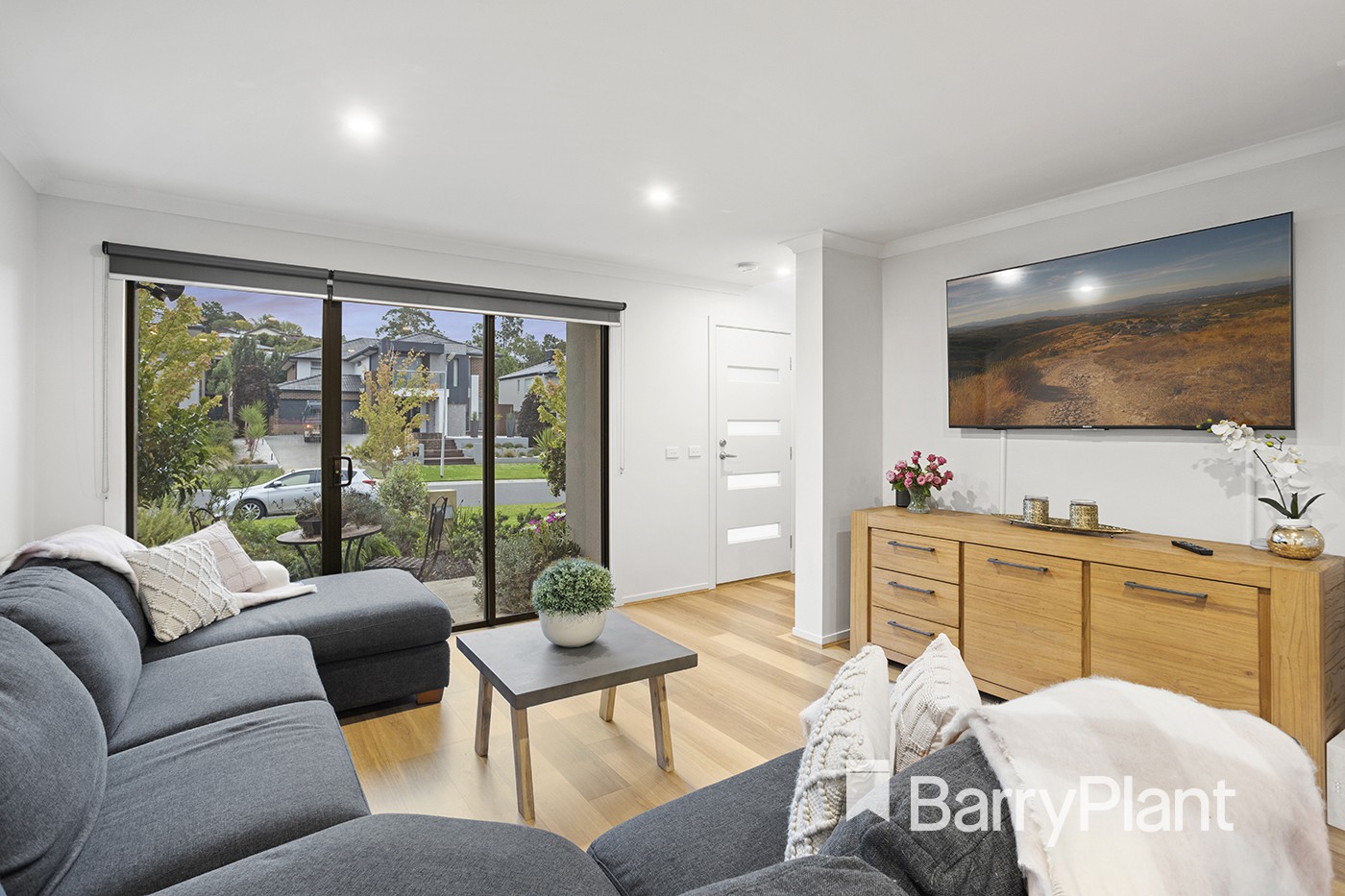 57 Botanica Drive, Chirnside Park, VIC 3116, Chirnside Park - Thumbnail 2