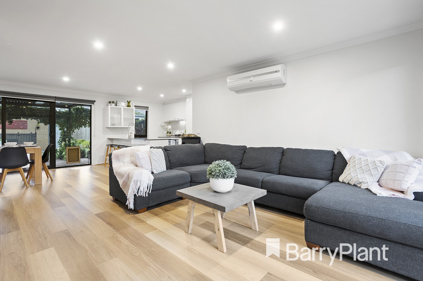57 Botanica Drive, Chirnside Park, VIC 3116, Chirnside Park - Thumbnail 6