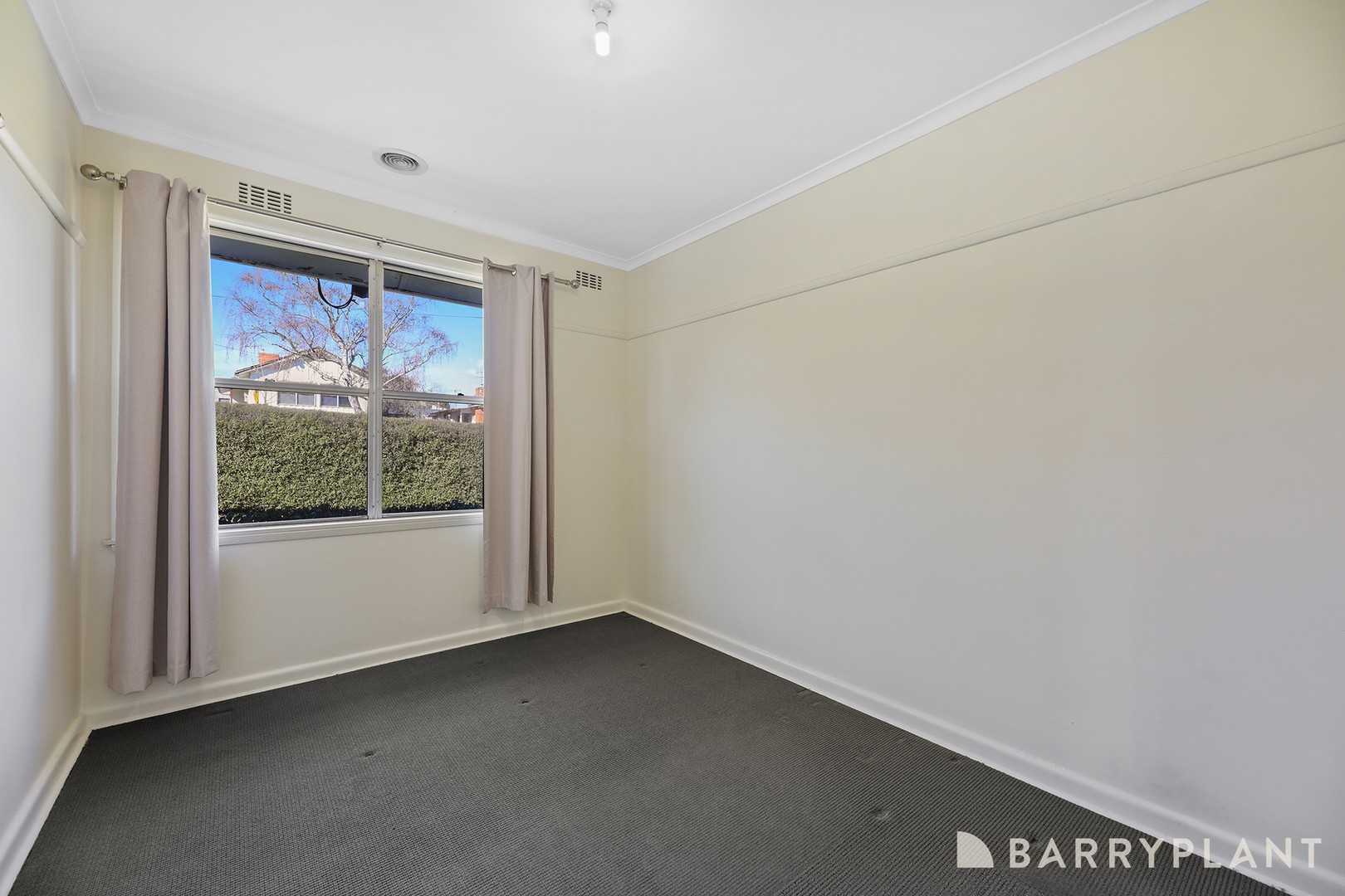 57 Burton Street, Warragul, VIC 3820, Warragul - Thumbnail 5