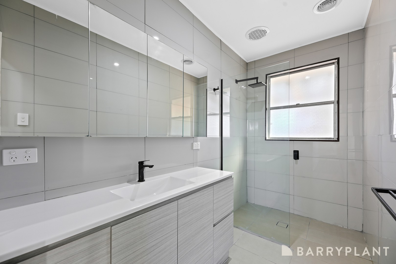57 Burton Street, Warragul, VIC 3820, Warragul - Thumbnail 6