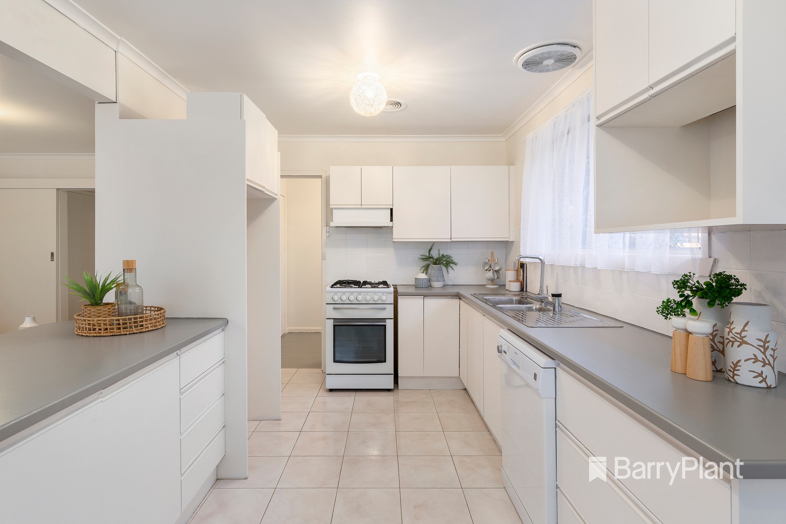 57 Claude Street, Seaford, VIC 3198, Seaford - Thumbnail 6