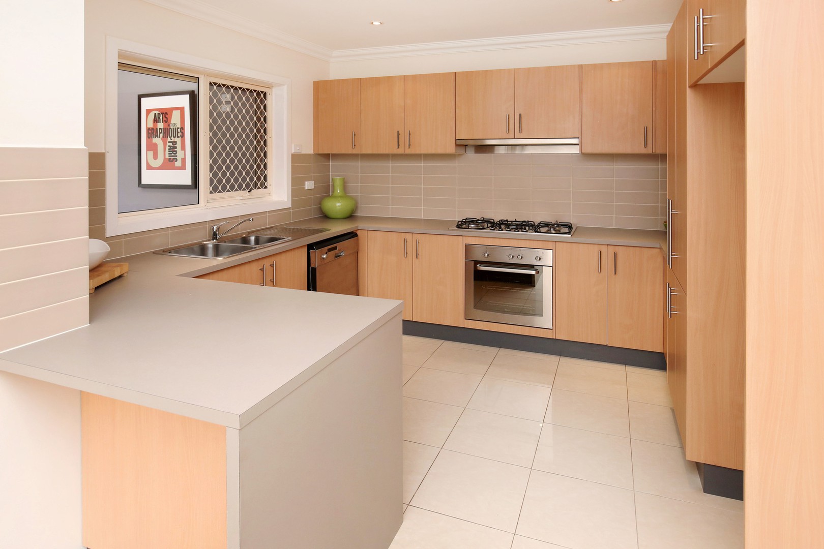 57 Crevelli Street, Reservoir, VIC 3073, Reservoir - Thumbnail 3