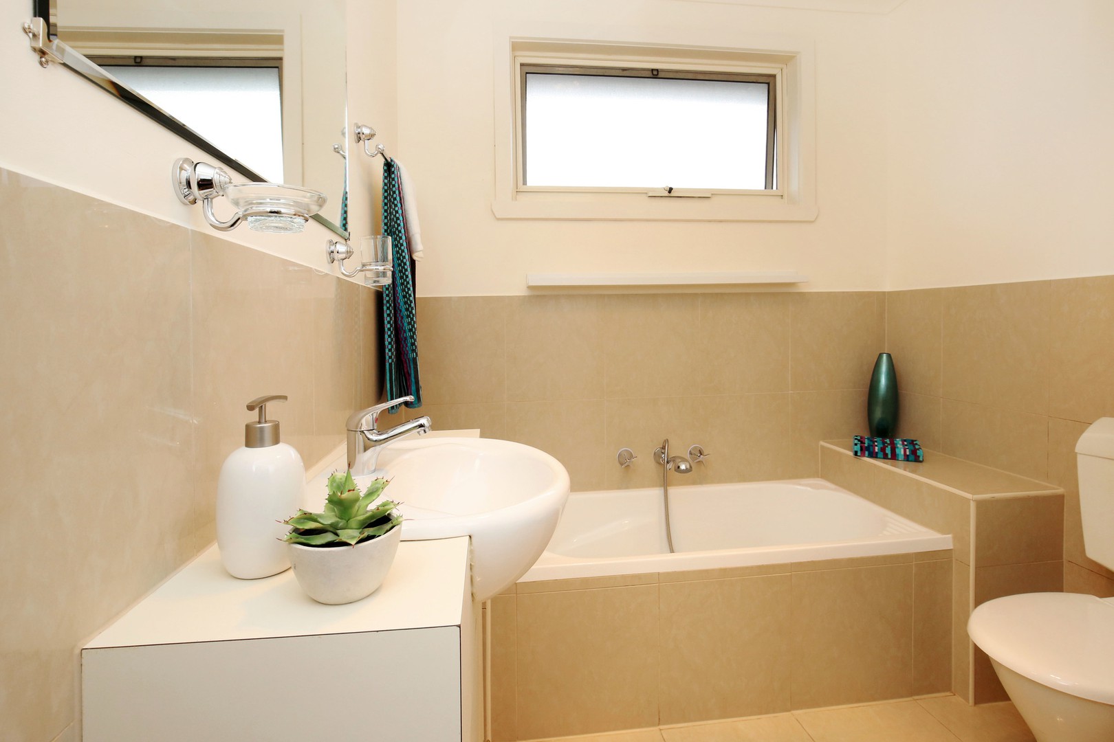 57 Crevelli Street, Reservoir, VIC 3073, Reservoir - Thumbnail 8