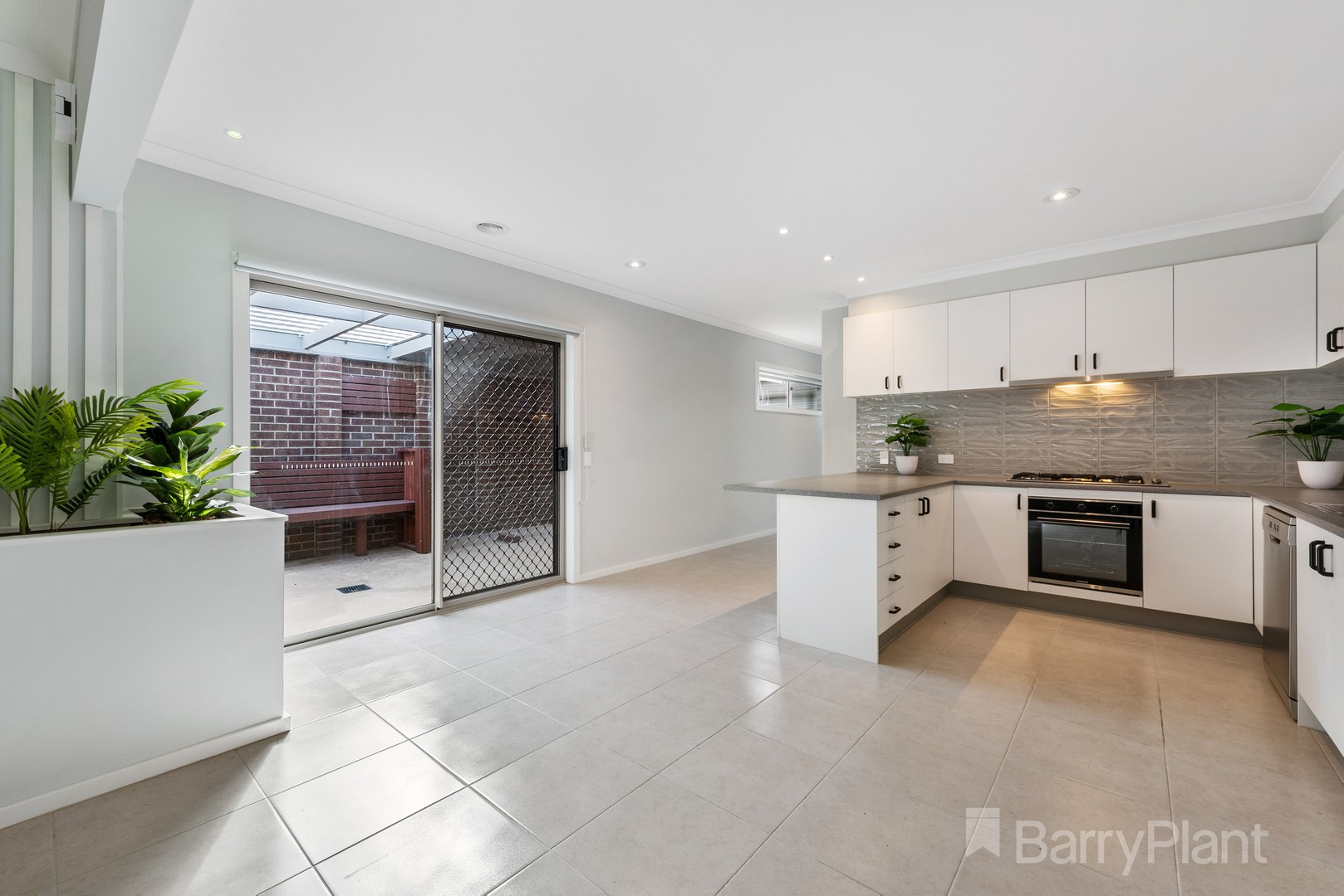 57 Dublin Street, Tarneit, VIC 3029, Tarneit - Thumbnail 3