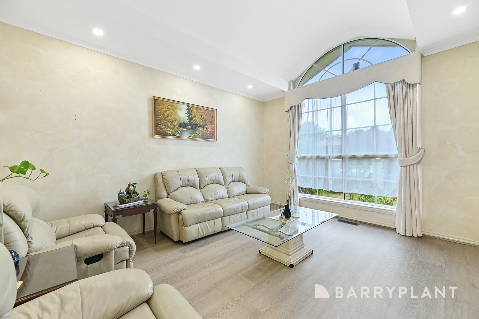 57 Hedgeley Drive, Berwick, VIC 3806, Berwick - Thumbnail 3