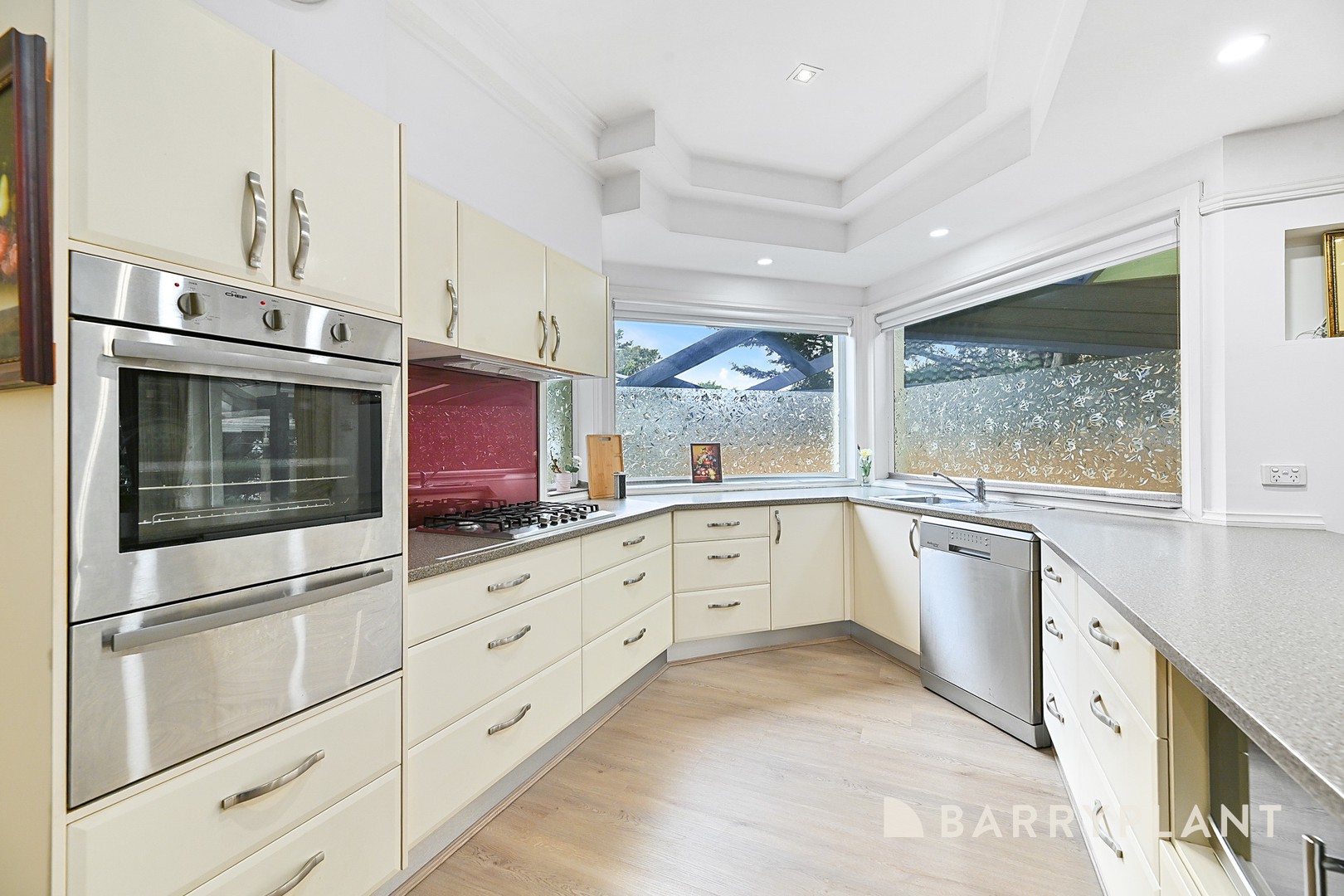 57 Hedgeley Drive, Berwick, VIC 3806, Berwick - Thumbnail 5