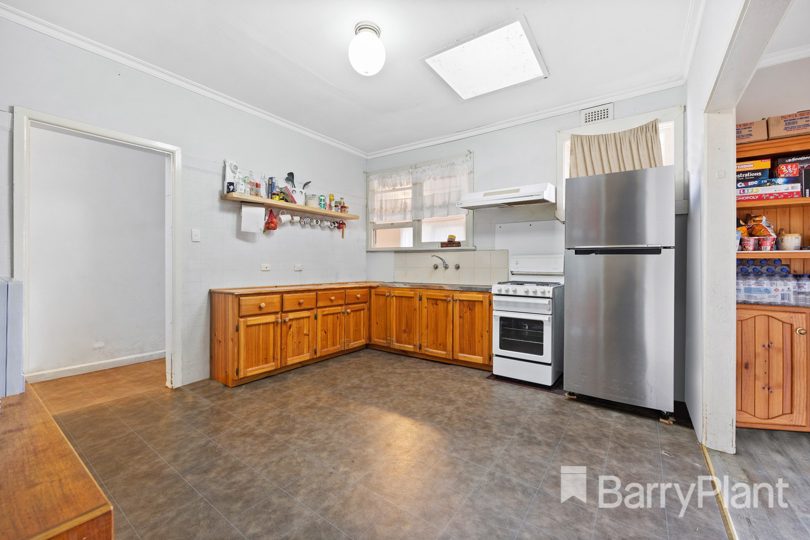57 Inkerman Street, Maryborough, VIC 3465, Maryborough - Thumbnail 6