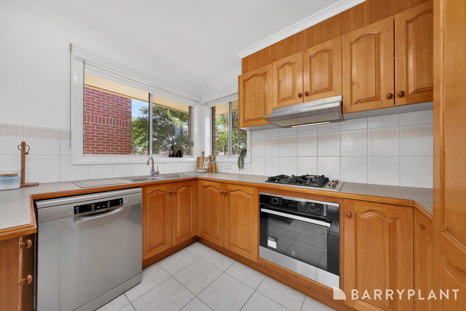 57 Manning Clark Road, Mill Park, VIC 3082, Mill Park - Thumbnail 5