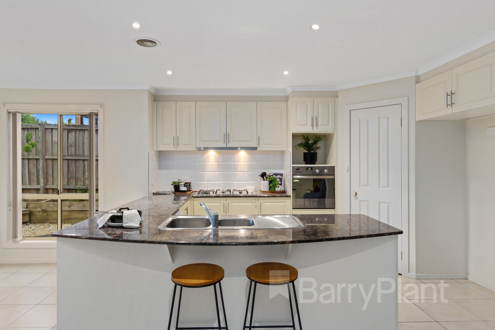 57 Michele Drive, Scoresby, VIC 3179, Scoresby - Thumbnail 2