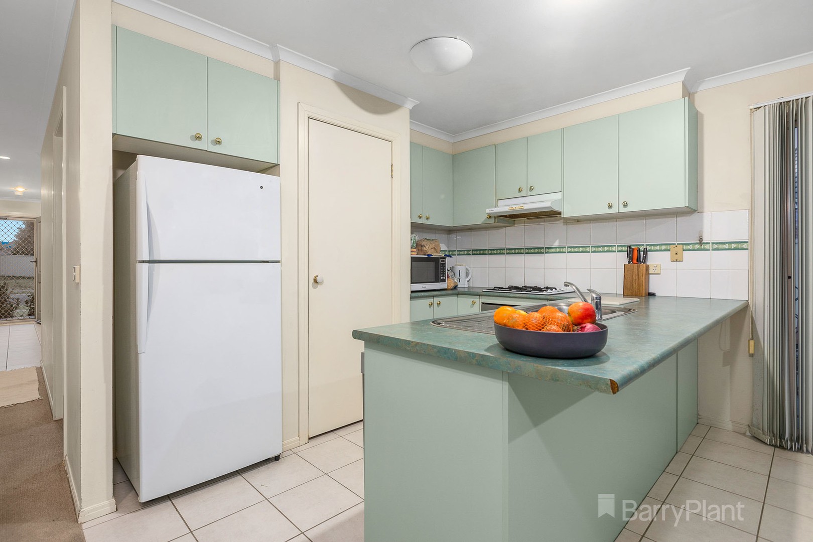 57 Oaklands Way, Pakenham, VIC 3810, Pakenham - Thumbnail 2
