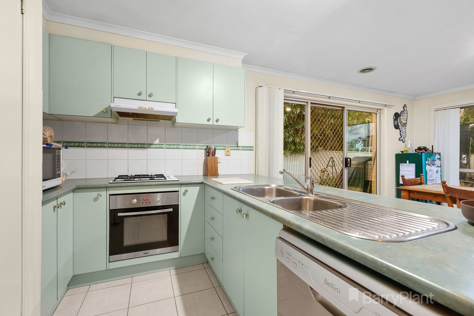 57 Oaklands Way, Pakenham, VIC 3810, Pakenham - Thumbnail 5