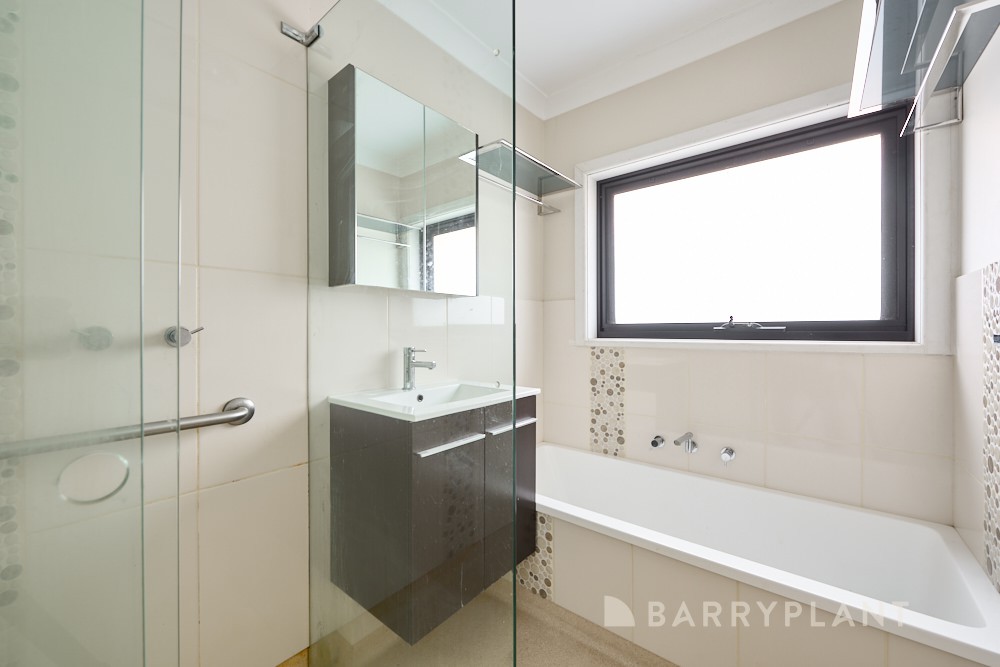 57 Oakwood Avenue, Dandenong North, VIC 3175, Dandenong North - Thumbnail 7
