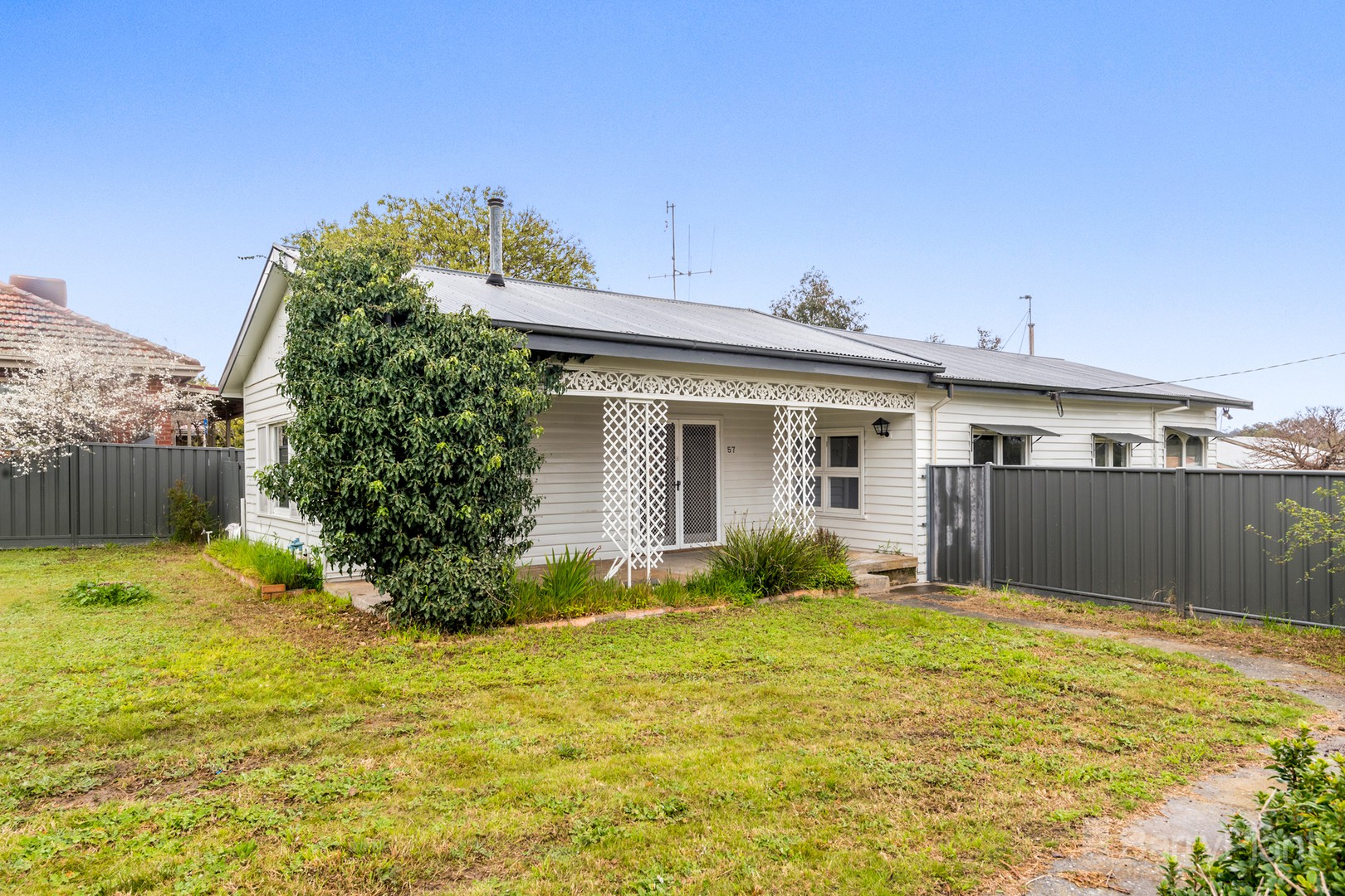 57 Raglan StreetWhite Hills, VIC 3550  - Leased, White Hills - Thumbnail 2