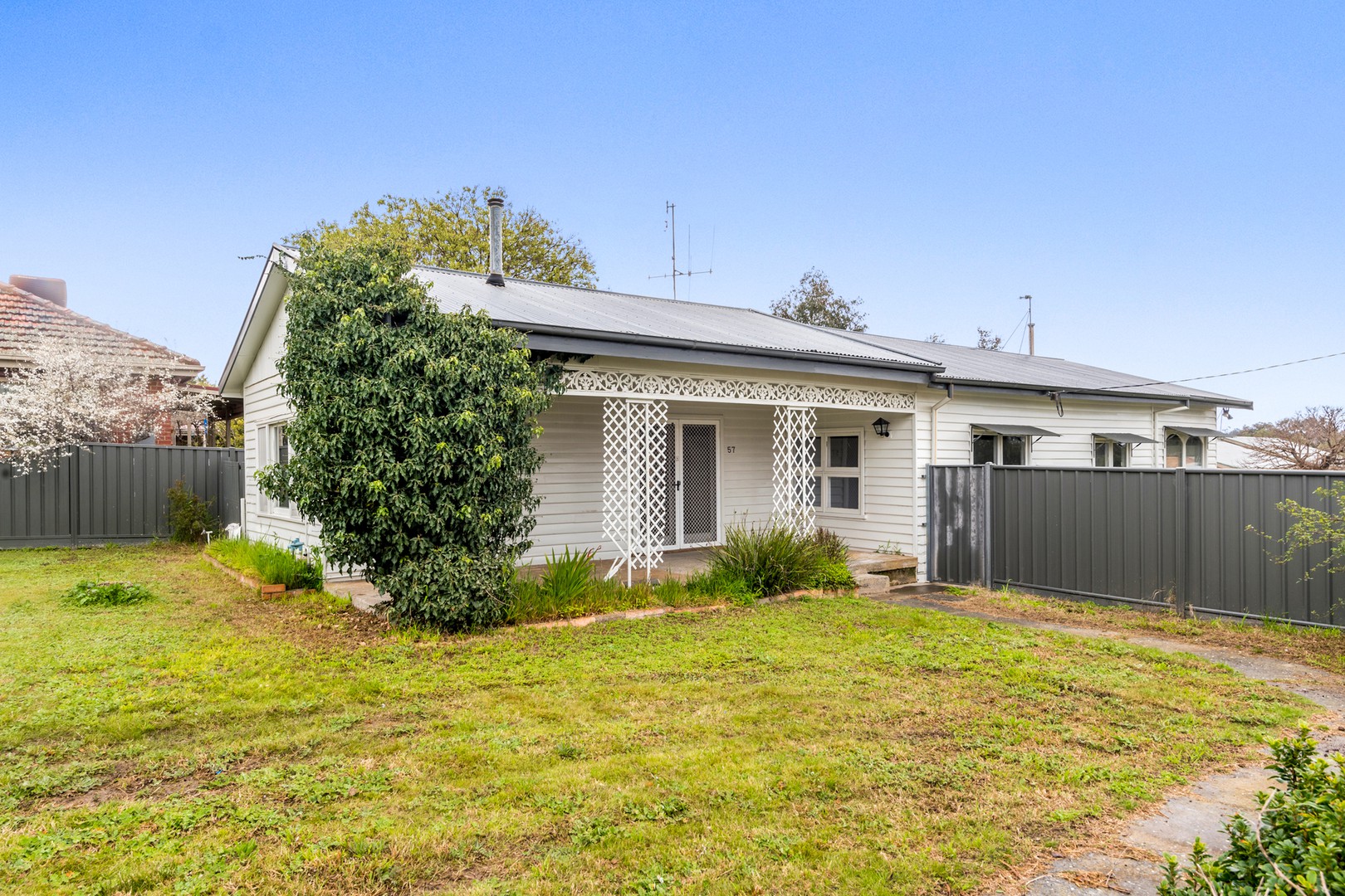 57 Raglan StreetWhite Hills, VIC 3550  - Leased, White Hills - Thumbnail 2