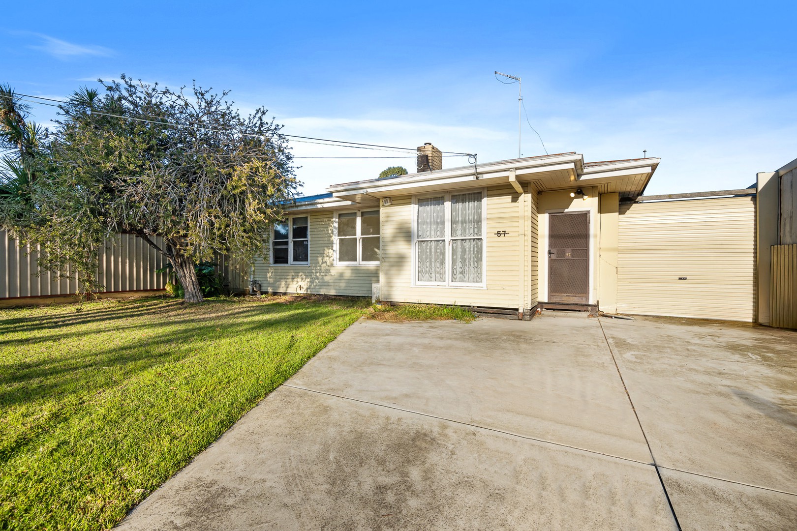 57 Robin Avenue, Norlane, VIC 3214, Norlane - Thumbnail 2