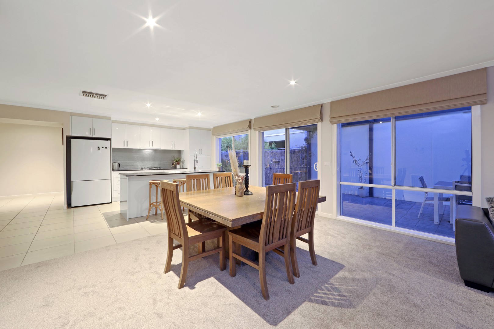 57 Sovereign Manors Crescent, Rowville, VIC 3178, Rowville - Thumbnail 4