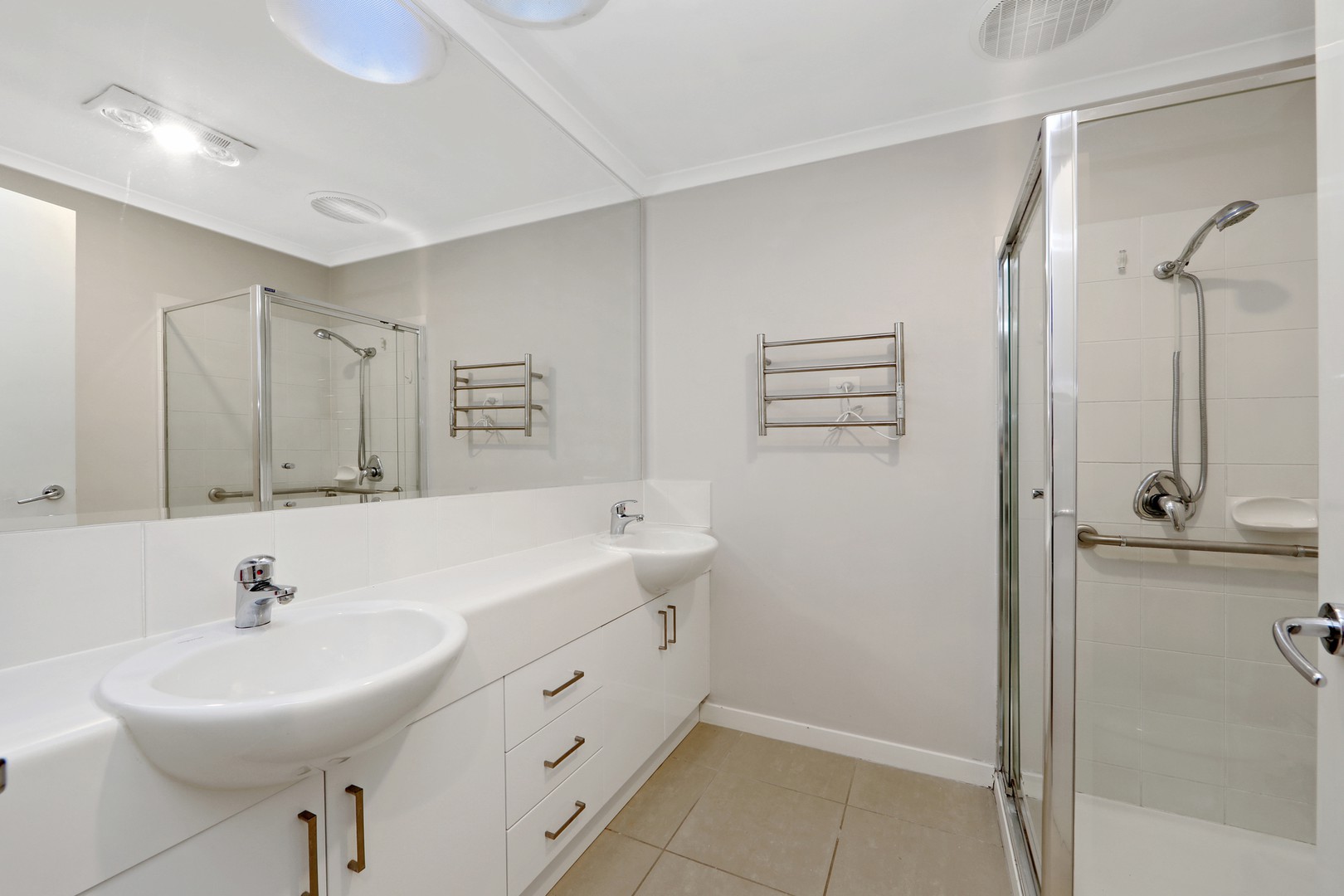 57 Sovereign Manors Crescent, Rowville, VIC 3178, Rowville - Thumbnail 7