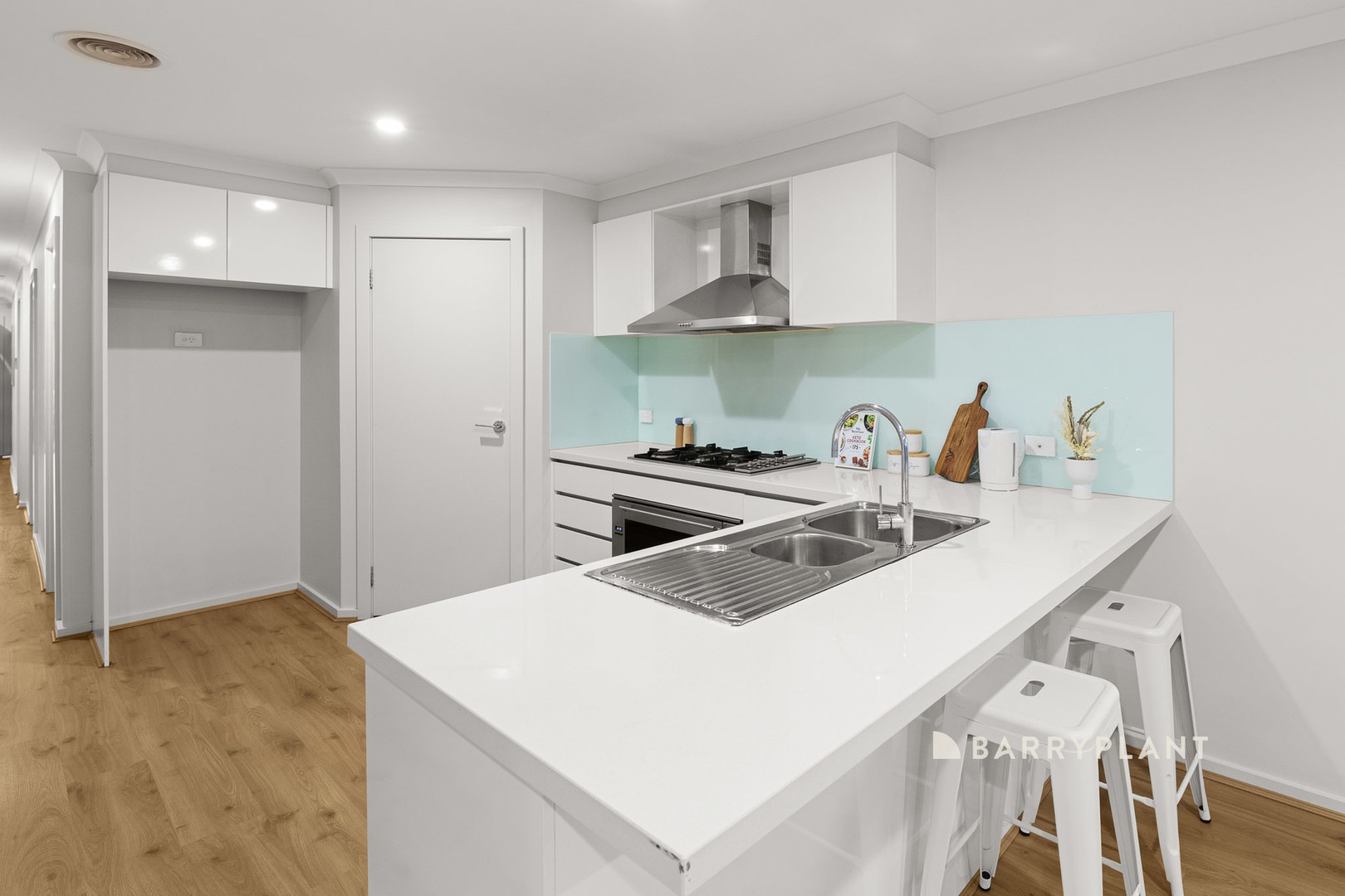 57 Troups Creek Promenade, Narre Warren, VIC 3805, Narre Warren - Thumbnail 3