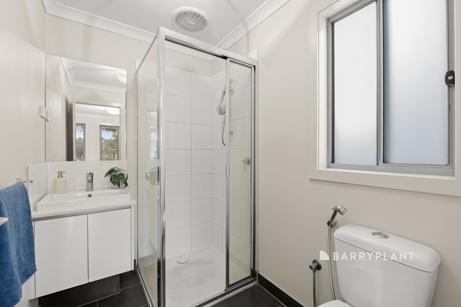 57 Troups Creek Promenade, Narre Warren, VIC 3805, Narre Warren - Thumbnail 8