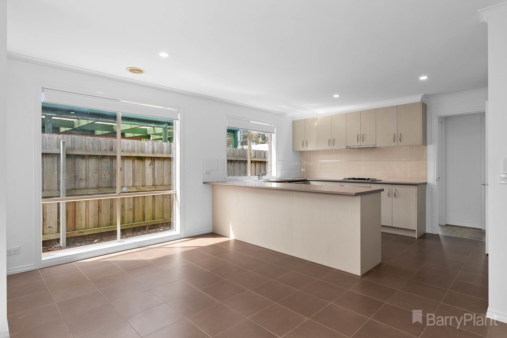 57 Wakenshaw CrescentPakenham, VIC 3810, Pakenham - Thumbnail 6
