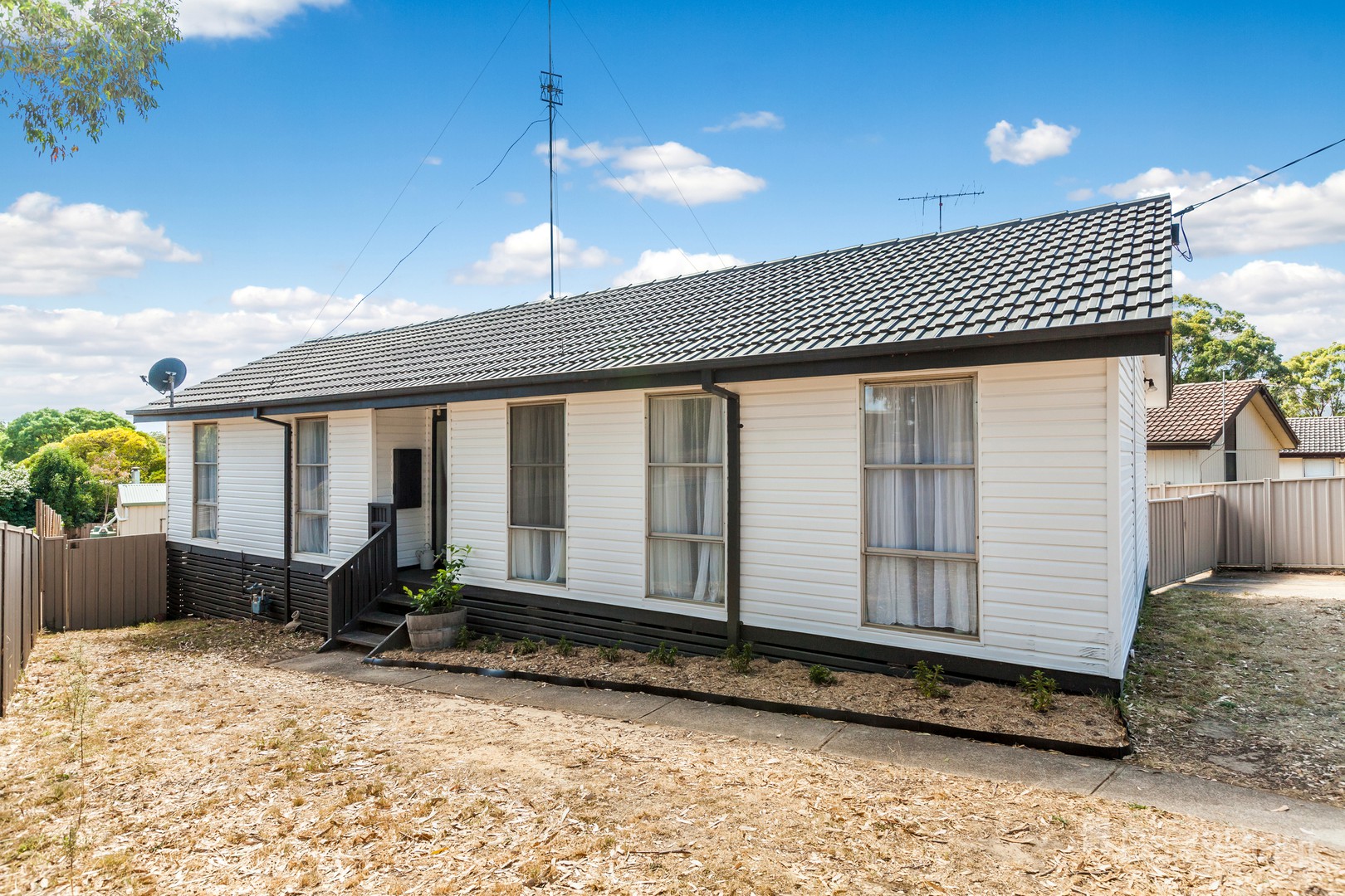 57 White Street, Broadford, VIC 3658, Broadford - Thumbnail 2