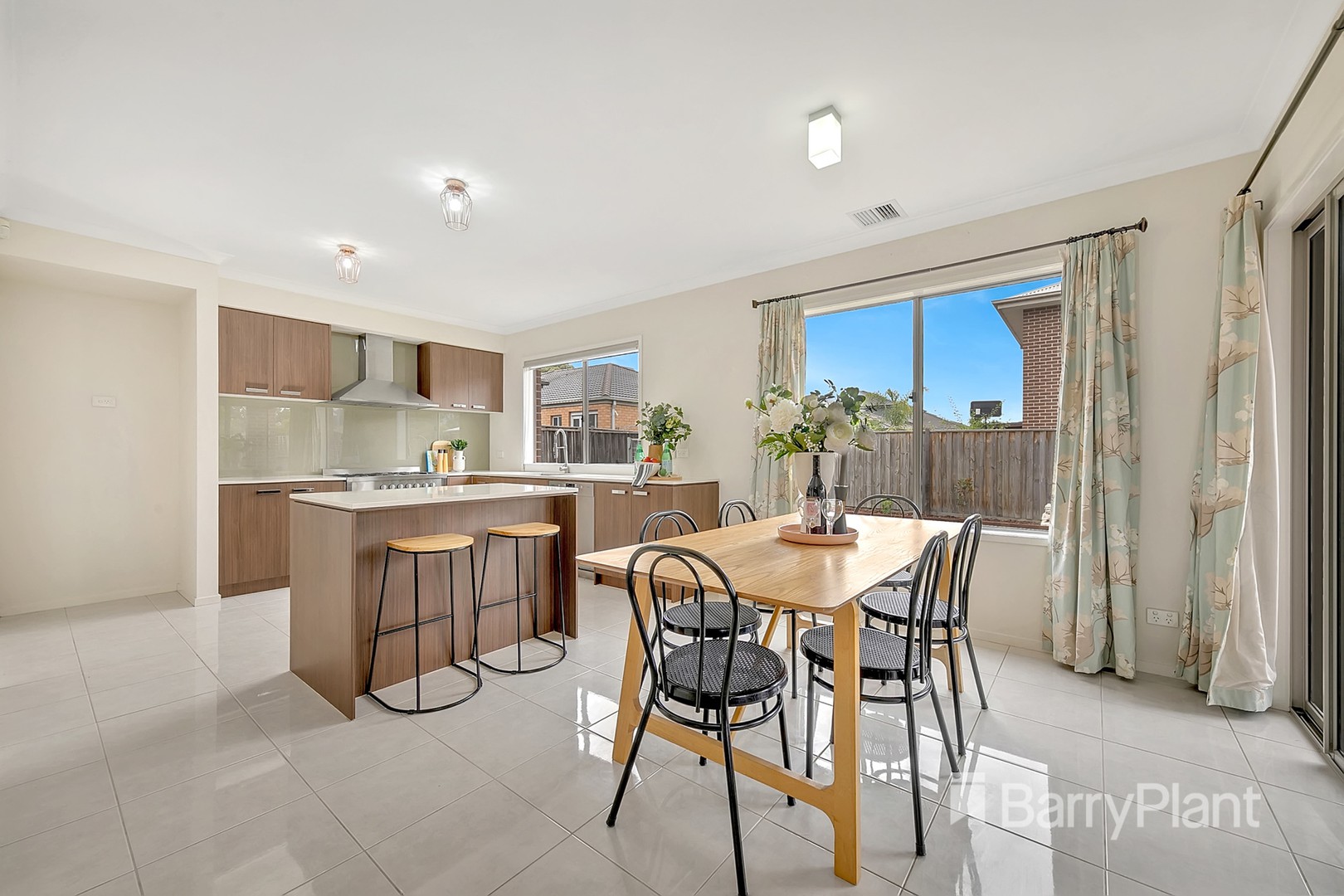 58 Applegum Drive, South Morang, VIC 3752, South Morang - Thumbnail 5