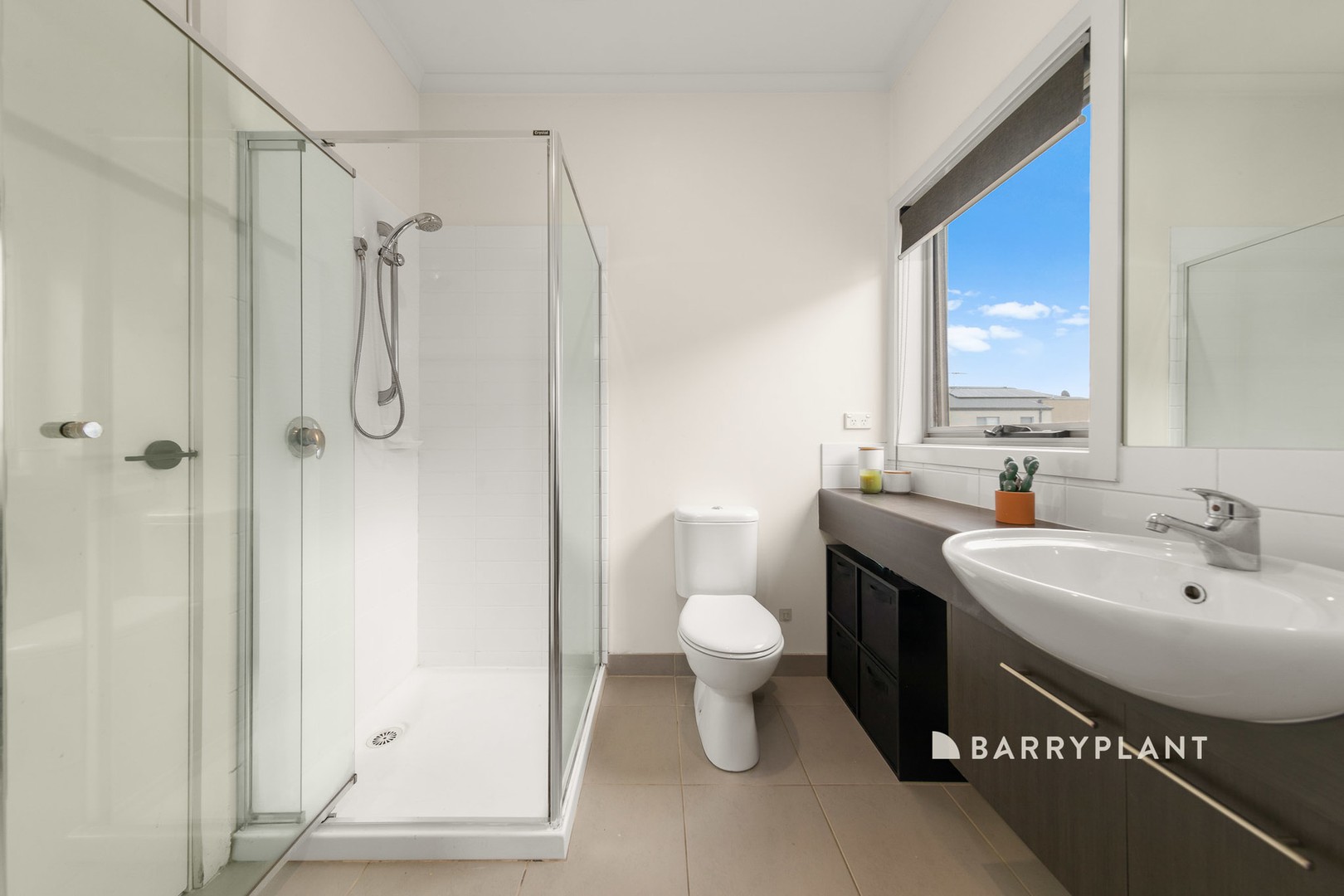 58 Edgeware Close, Pakenham, VIC 3810, Pakenham - Thumbnail 6