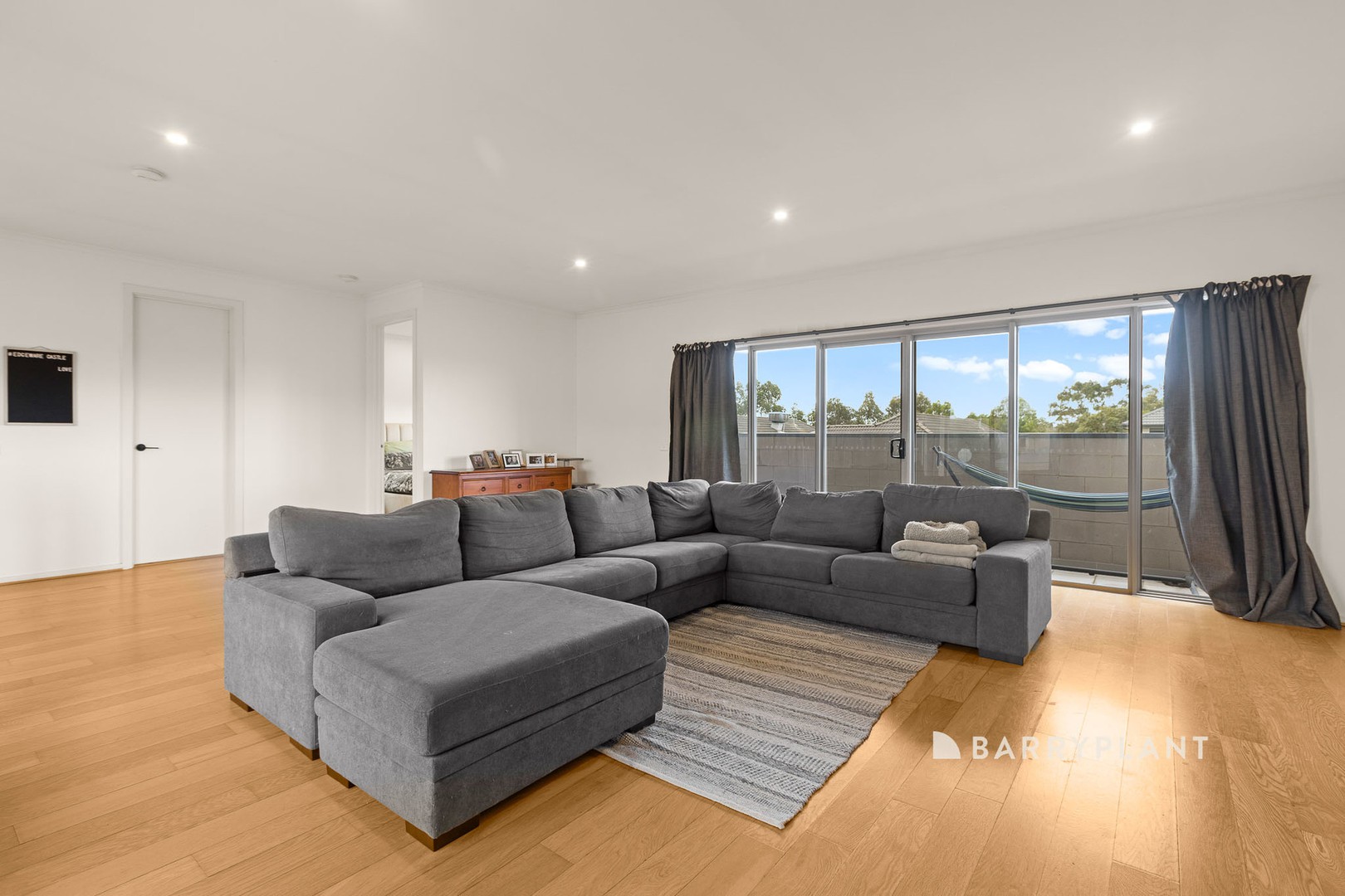 58 Edgeware Close, Pakenham, VIC 3810, Pakenham - Thumbnail 7