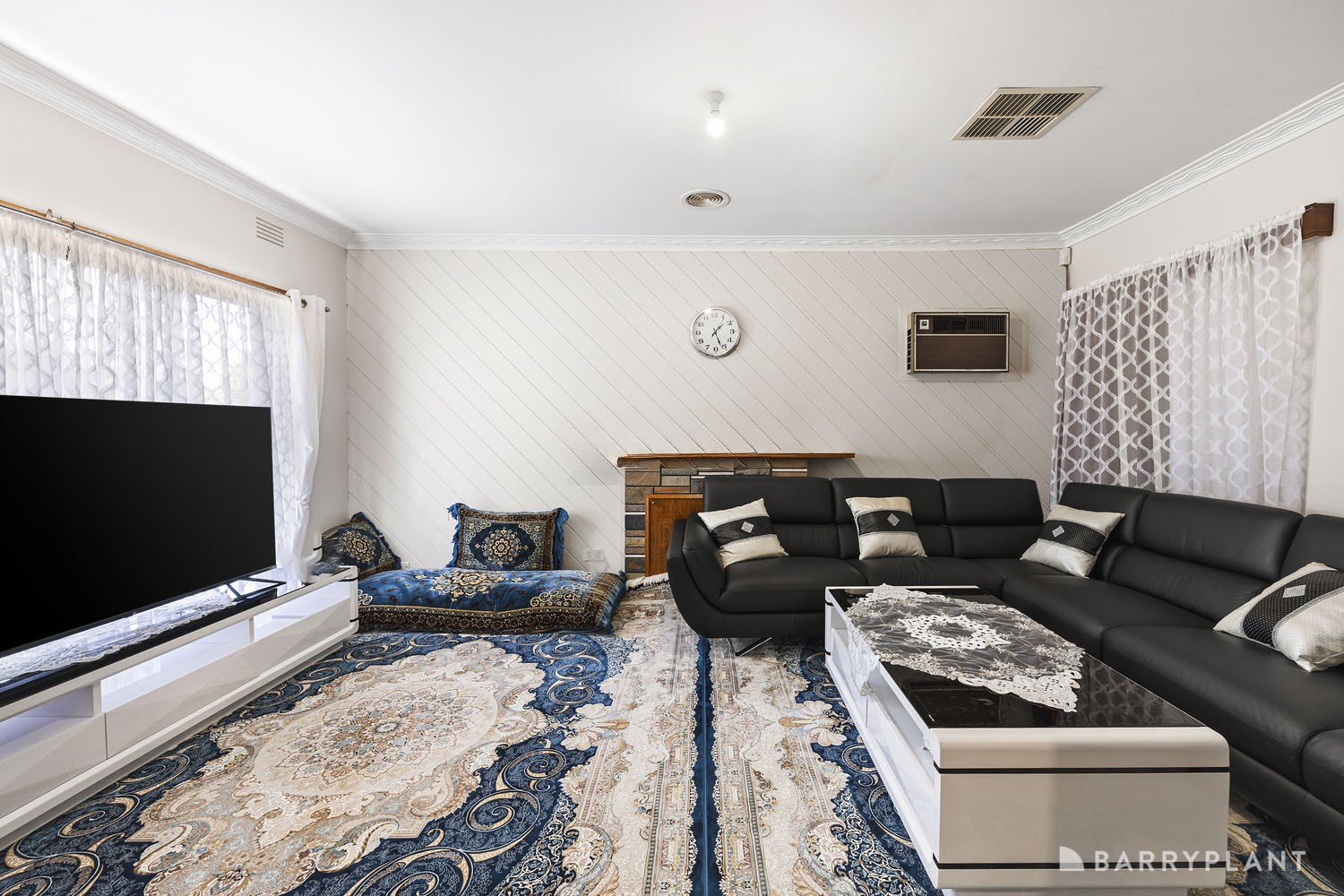 58 Hertford Road, Sunshine, VIC 3020, Sunshine - Thumbnail 2