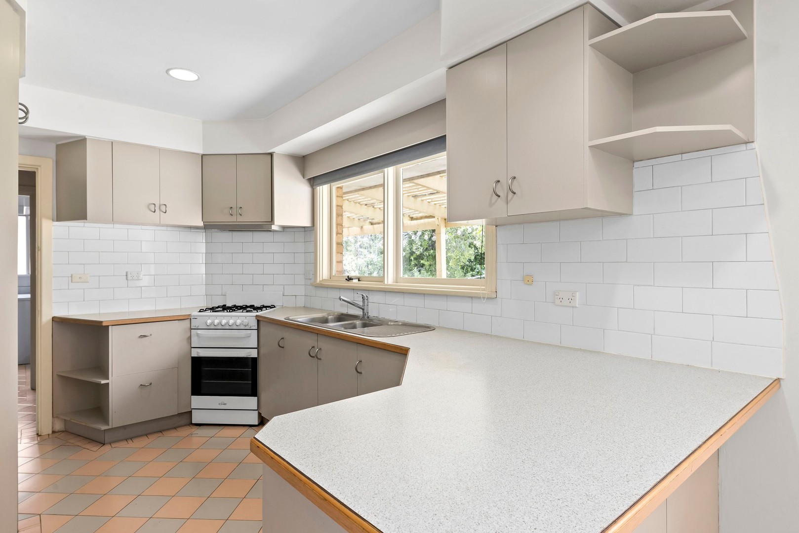 58 Highridge Crescent, Airport West, VIC 3042, Airport West - Thumbnail 4