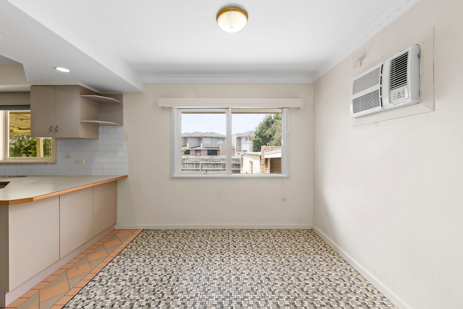 58 Highridge Crescent, Airport West, VIC 3042, Airport West - Thumbnail 5