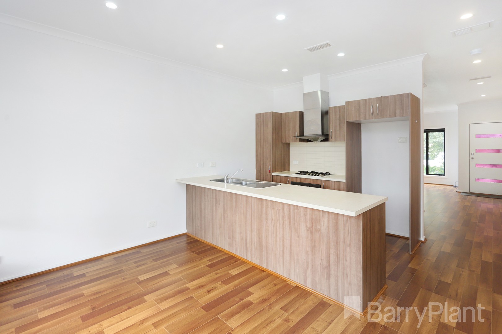 58 Lawn  Crescent, Braybrook, VIC 3019, Braybrook - Thumbnail 4