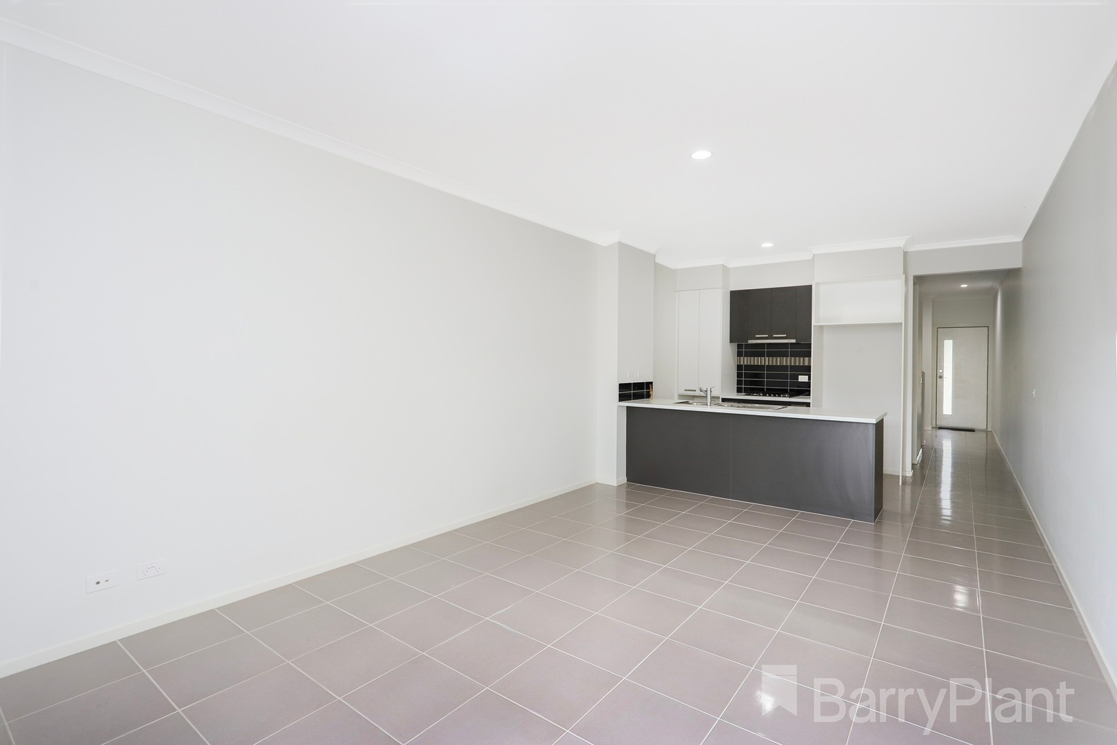 58 Little Windrock Lane, Craigieburn, VIC 3064, Craigieburn - Thumbnail 4