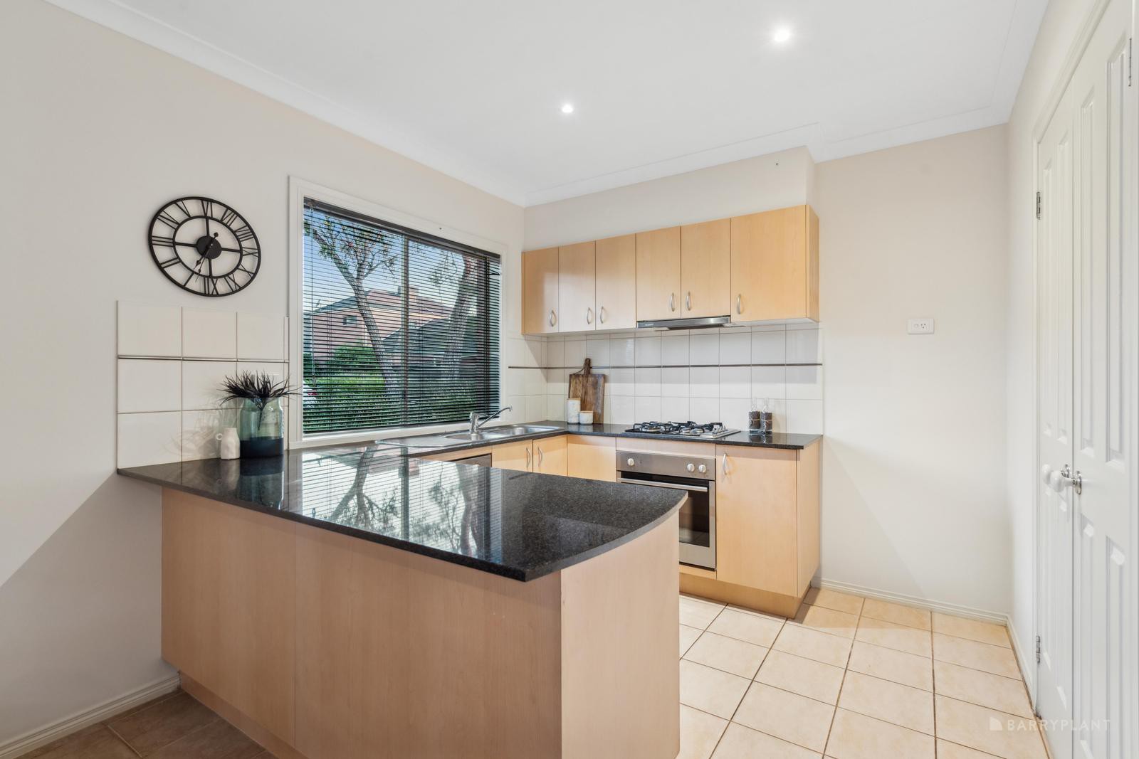 58 Madison Boulevard, Mitcham, VIC 3132, Mitcham - Thumbnail 5