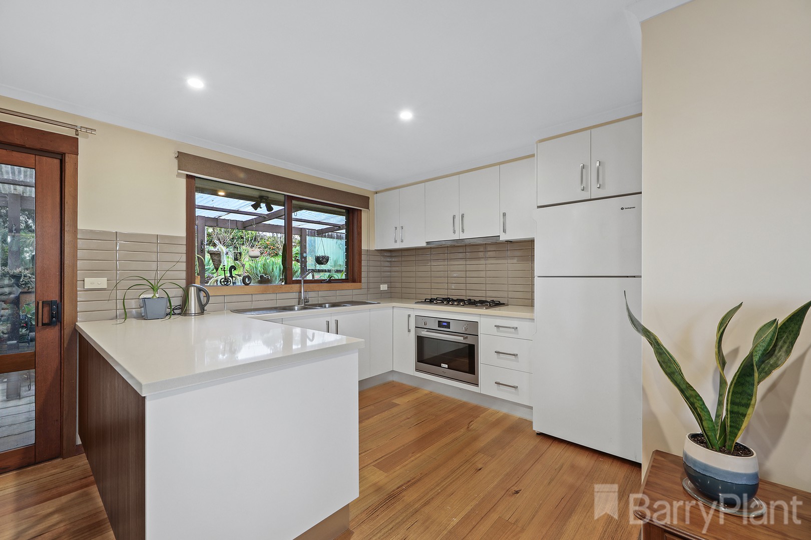 58 McNeilly Road, Drouin, VIC 3818, Drouin - Thumbnail 3