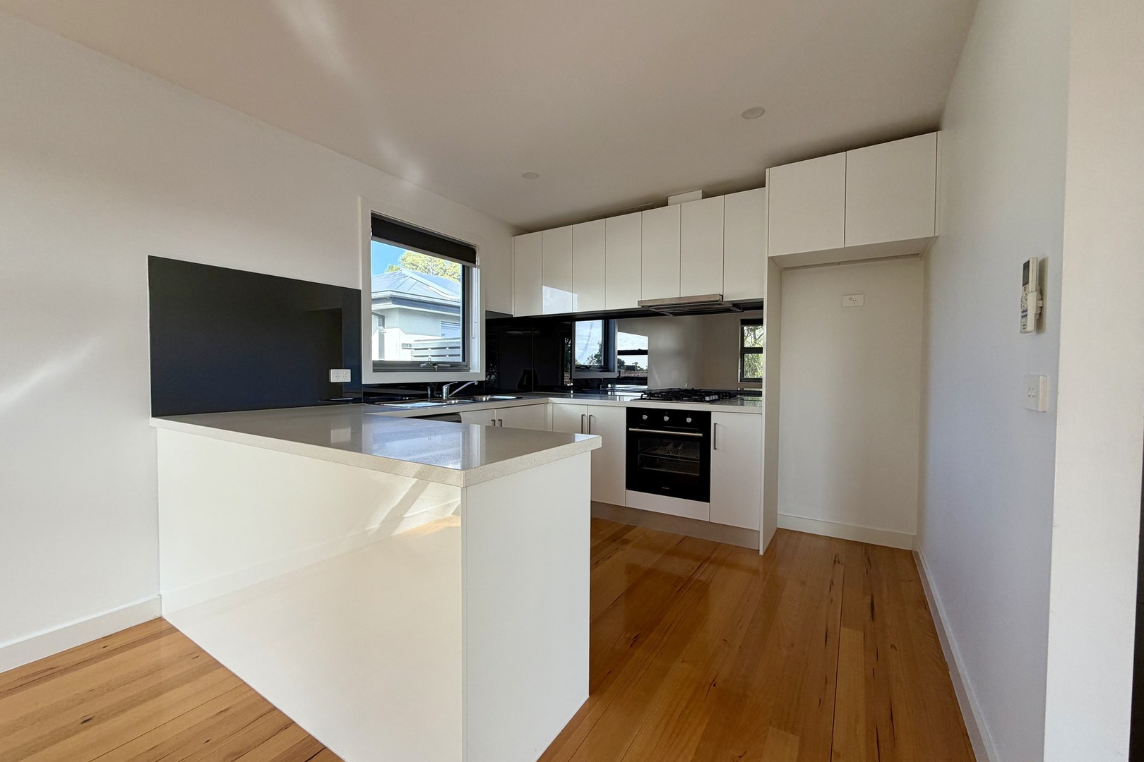 58 Melfin Drive, Hillside, VIC 3037, Hillside - Thumbnail 3